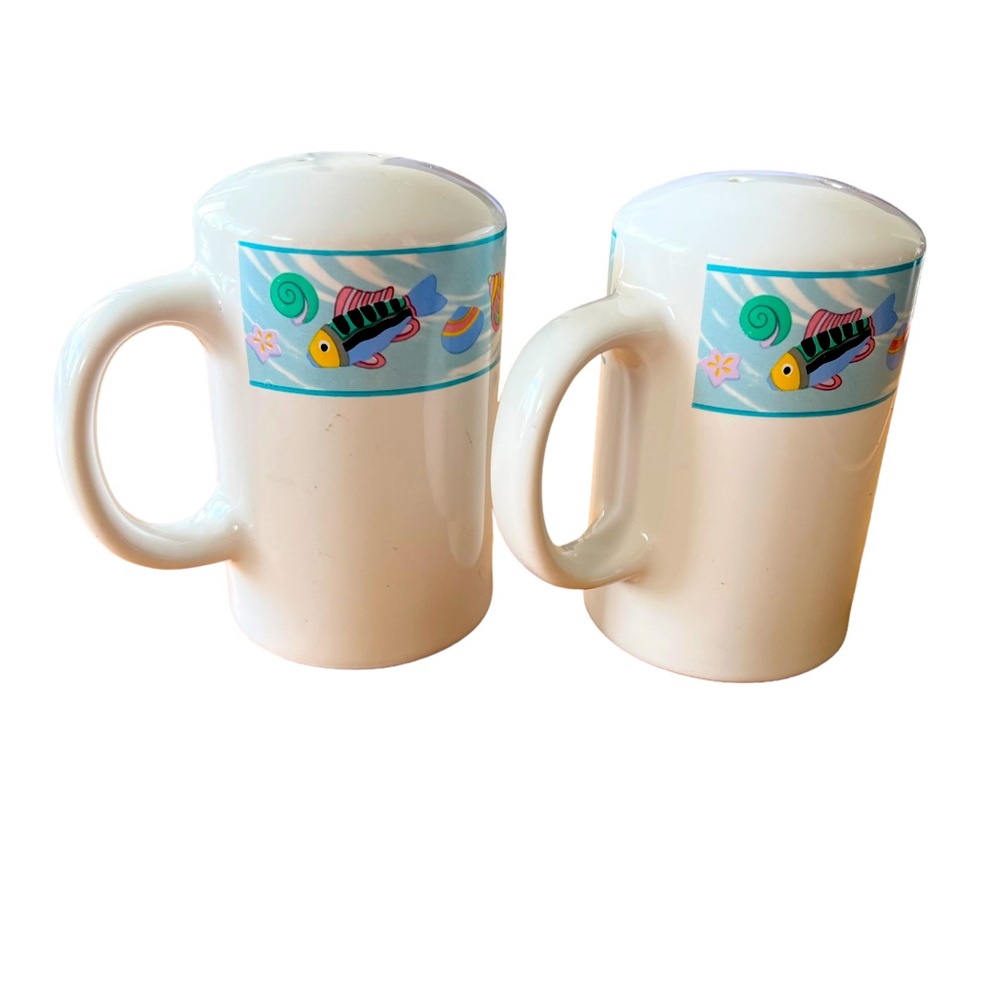 Vitromaster Sea Side Pattern Salt And Pepper Shakers With Handles.